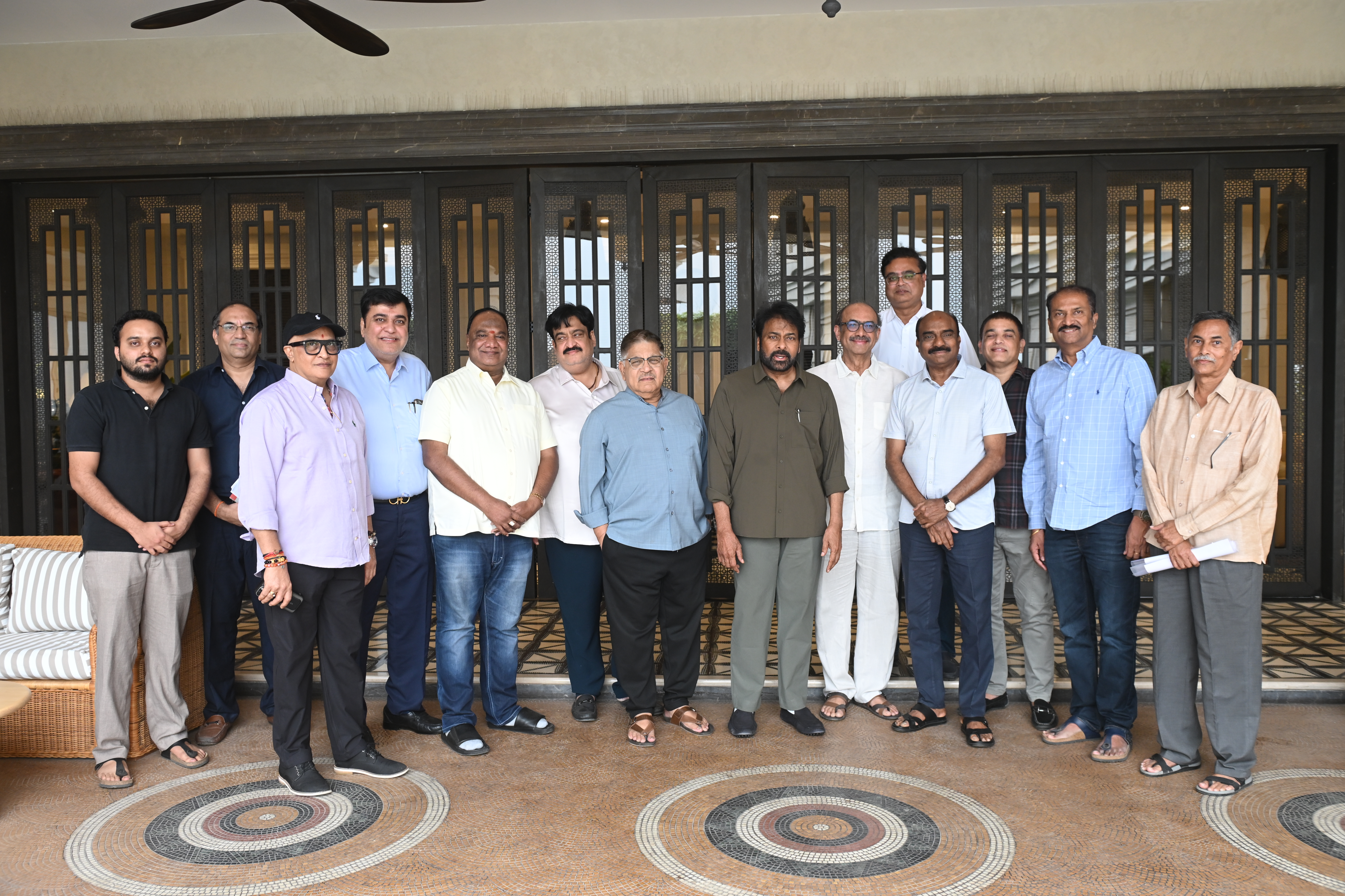 Chiranjeevi in Meeting about Percentage Sharing Problem
