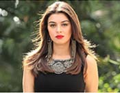 105 Minuttess Movie Hansika First Look Poster