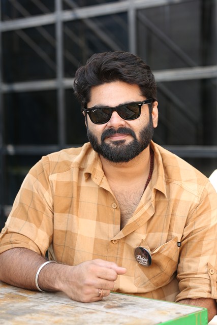 డైరెక్టర్ రవికాంత్ పేరేపు ఇంటర్వ్యూ