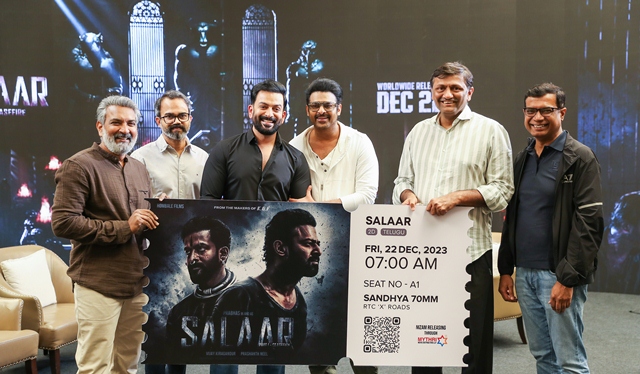 Director SS Rajamouli Purchased The First Ticket Of Salaar Movie