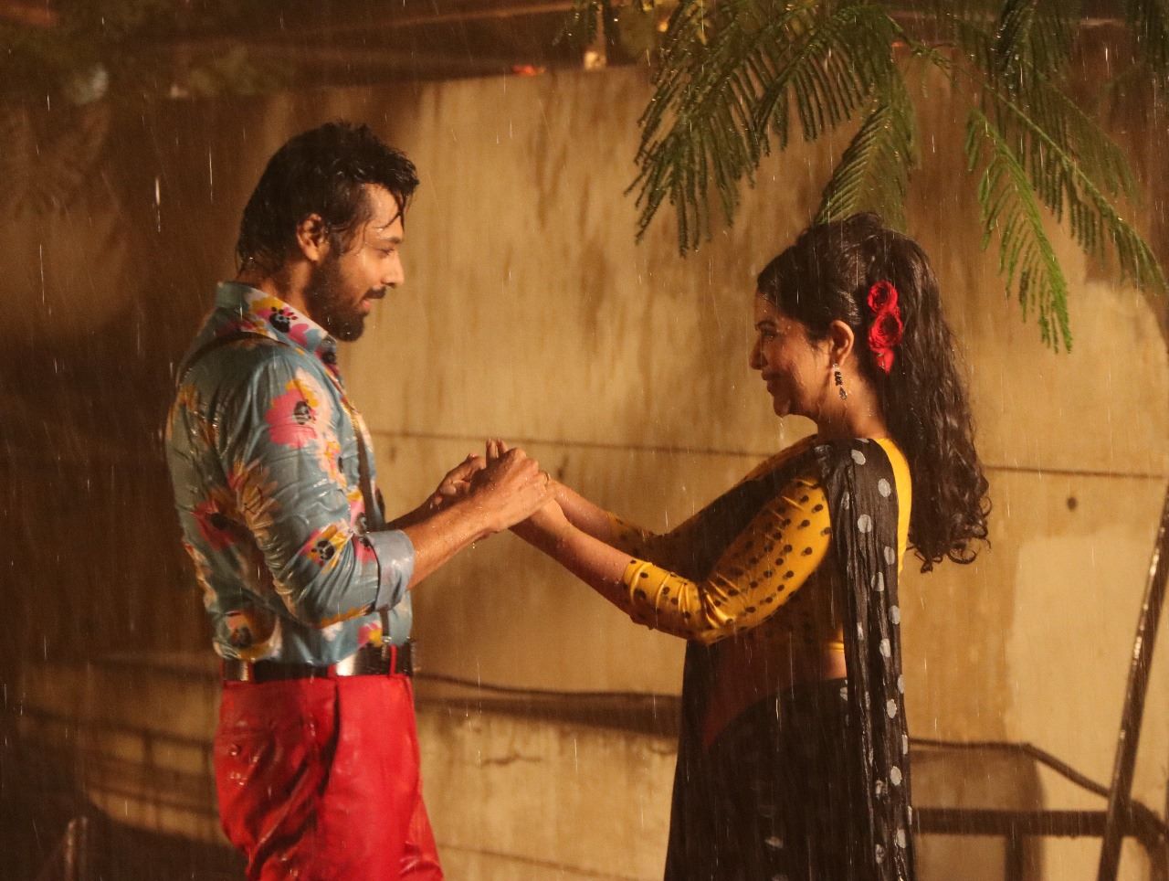 Ugly Story Movie Song Lyrical Video