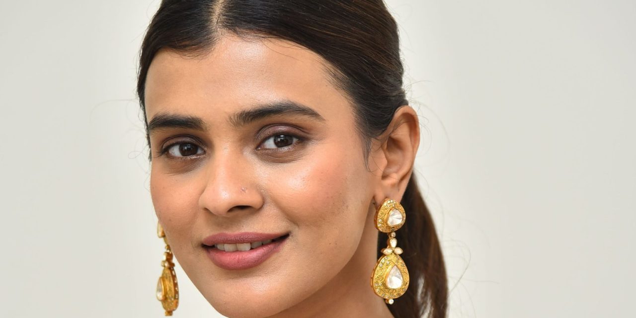 Hebah Patel Media Conference